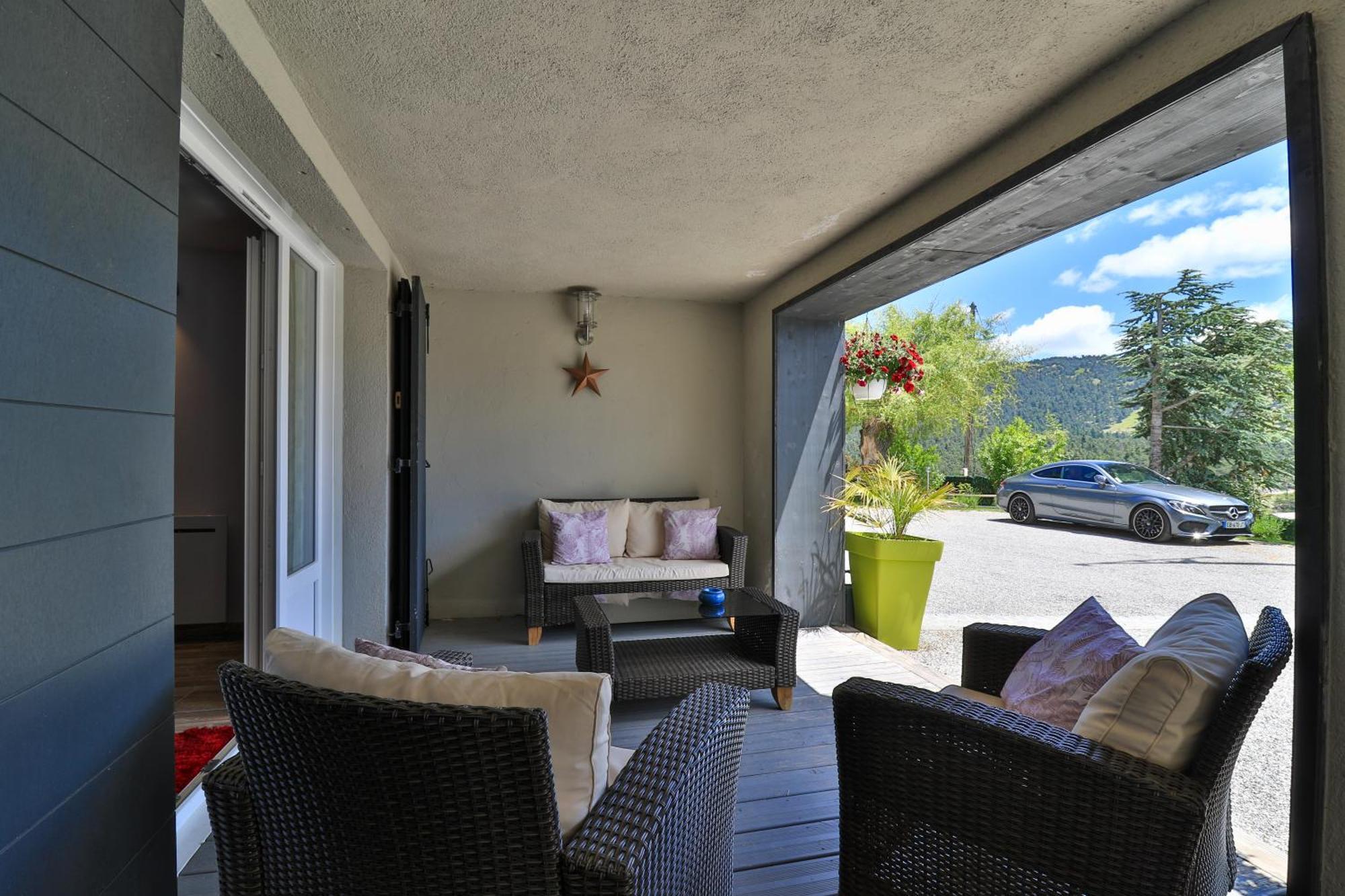 L'Alpen Roc Bed & Breakfast Caille Стая снимка