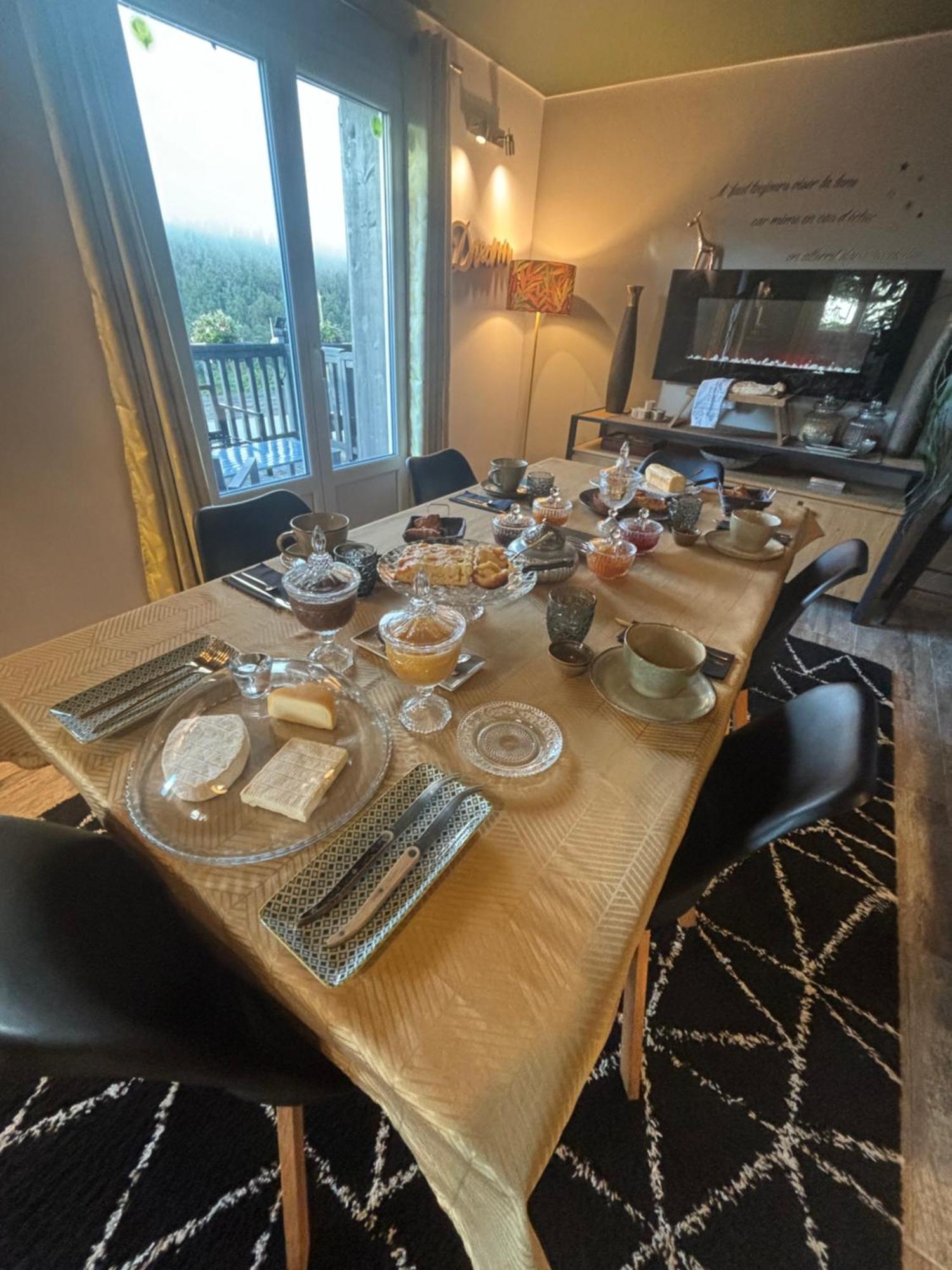 L'Alpen Roc Bed & Breakfast Caille Екстериор снимка